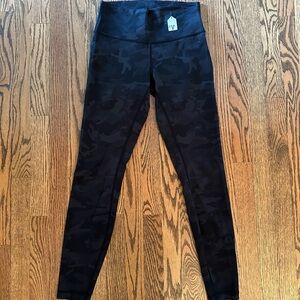 Lululemon Athletica Black Camouflage Leggings
